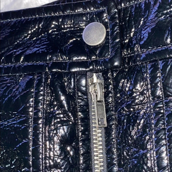 H&M high waisted faux patent leather mini skirt - Picture 12 of 13